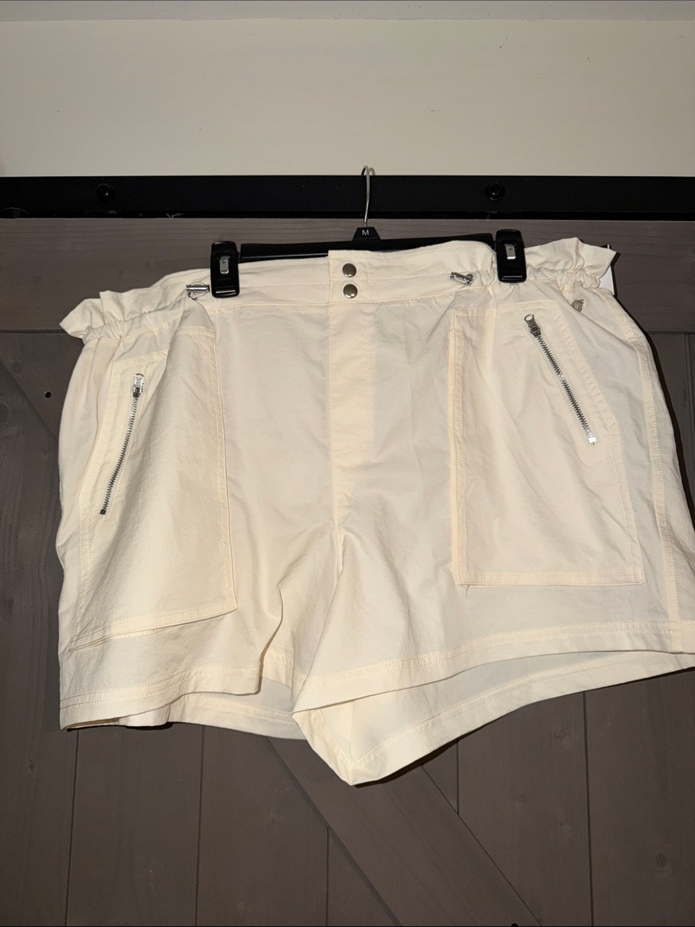 Paperbag Waist Cargo Shorts in Cream with Zip Pockets
